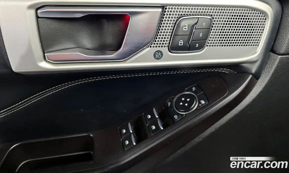 Ford Explorer 2020 2.3 Автомат в Москве № 255697, фото 17