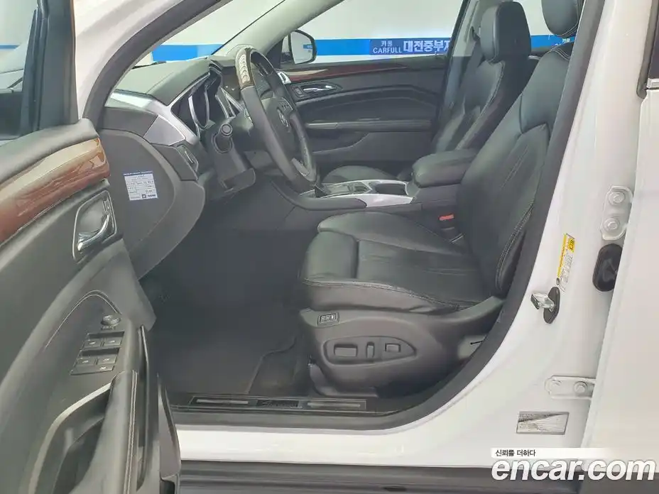 Cadillac SRX 2012 3.0 Автомат в Москве № 256559, фото 8