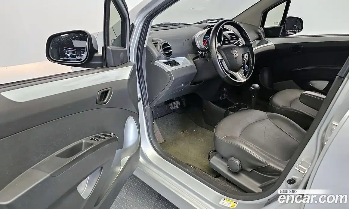 Chevrolet Spark 2014 1.0 Автомат в Москве № 26861, фото 15