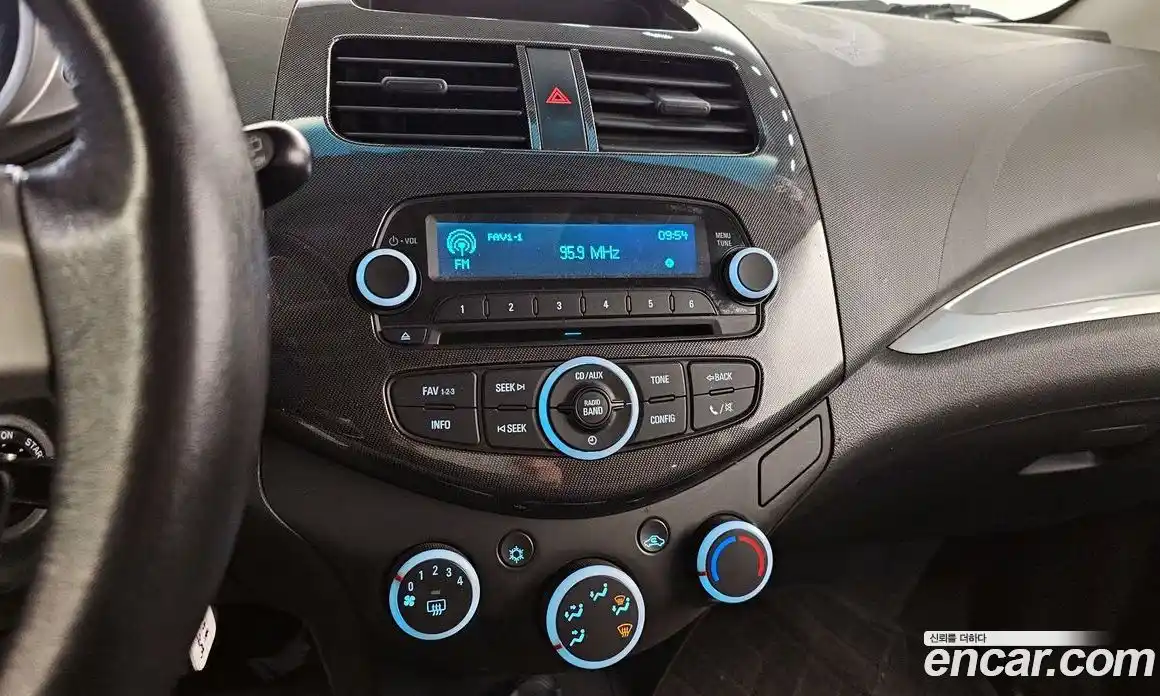 Chevrolet Spark 2014 1.0 Автомат в Москве № 26861, фото 17