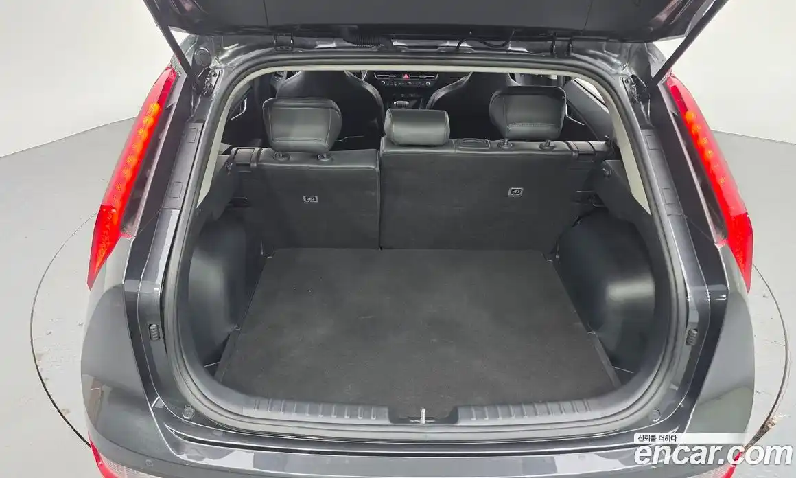 Kia Niro 2025 1.6 Автомат в Москве № 269778, фото 14