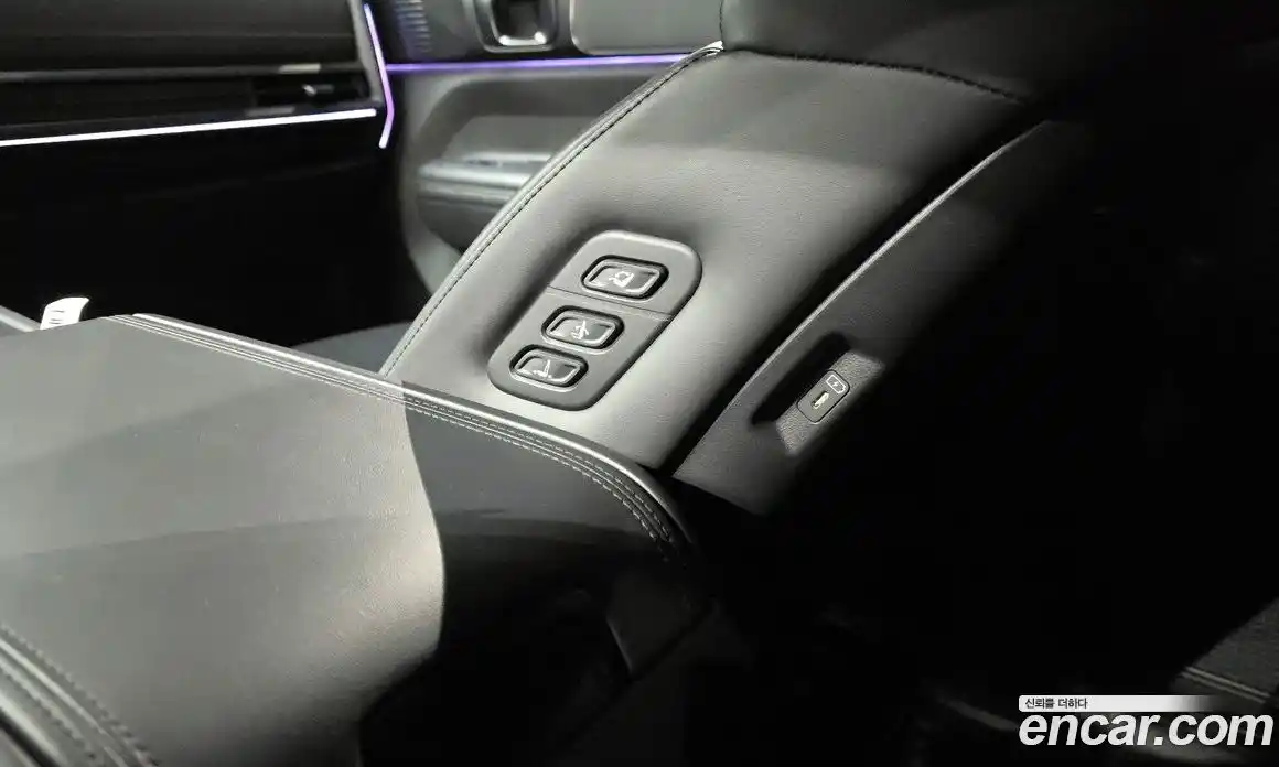 Hyundai Santa Fe 2024 1.6 Автомат в Москве № 2720, фото 13