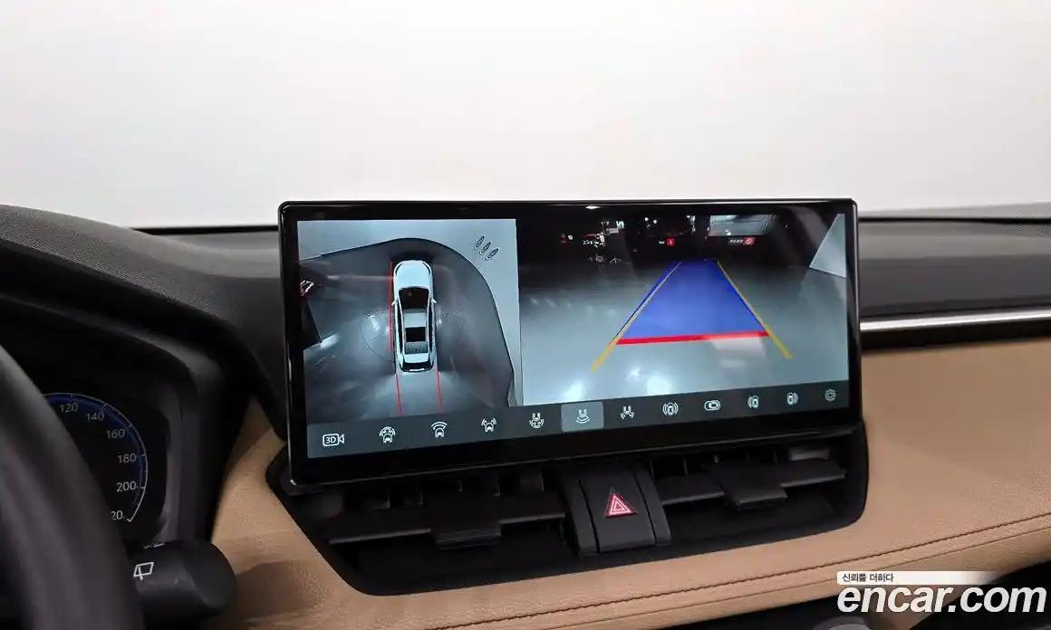 Toyota RAV4 2024 2.5 Автомат в Москве № 279227, фото 4