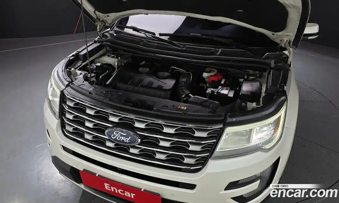 Ford Explorer 2017 2.3 Автомат в Москве № 281293, фото 17