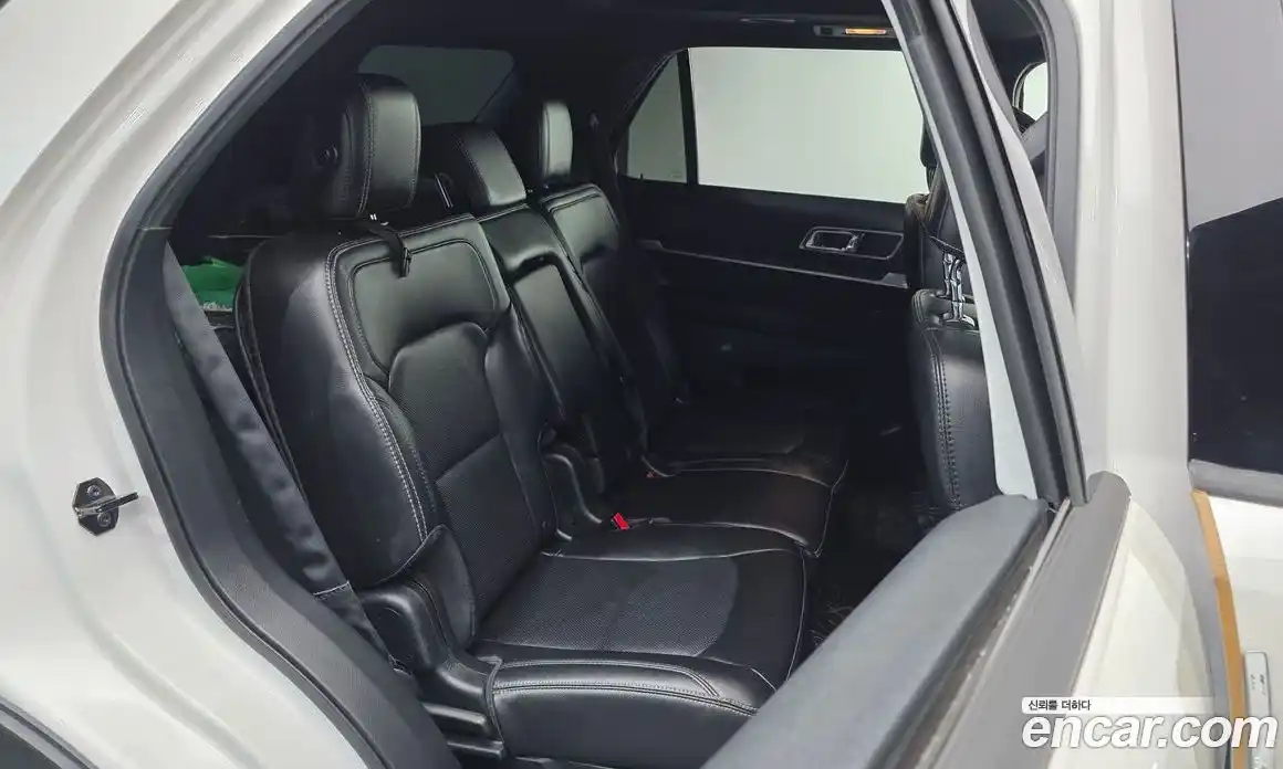 Ford Explorer 2017 2.3 Автомат в Москве № 281293, фото 6