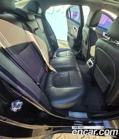 Jaguar XF 2015 2.0 Автомат в Москве № 283975, миниатюра 7