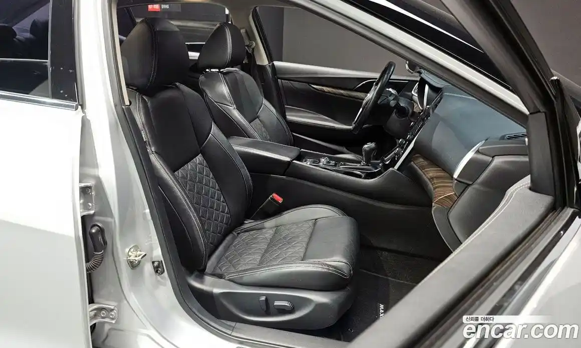 Nissan Maxima 2017 3.5 Автомат в Москве № 285019, фото 16