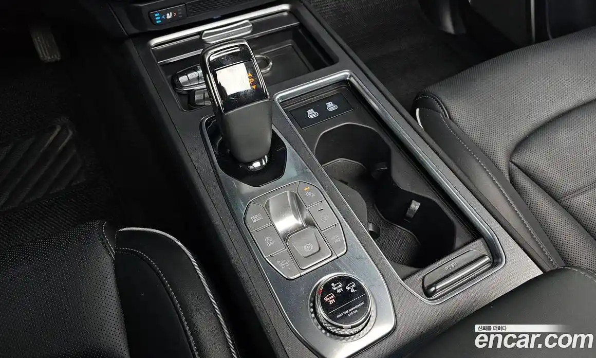 SsangYong Rexton 2024 2.2 Автомат в Москве № 28617, фото 4