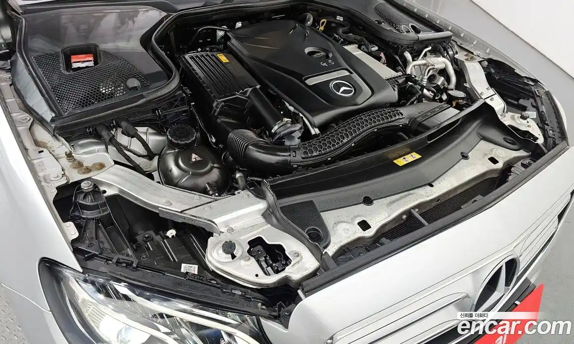 Mercedes-Benz E-Class 2019 2.0 Автомат в Москве № 292168, фото 14