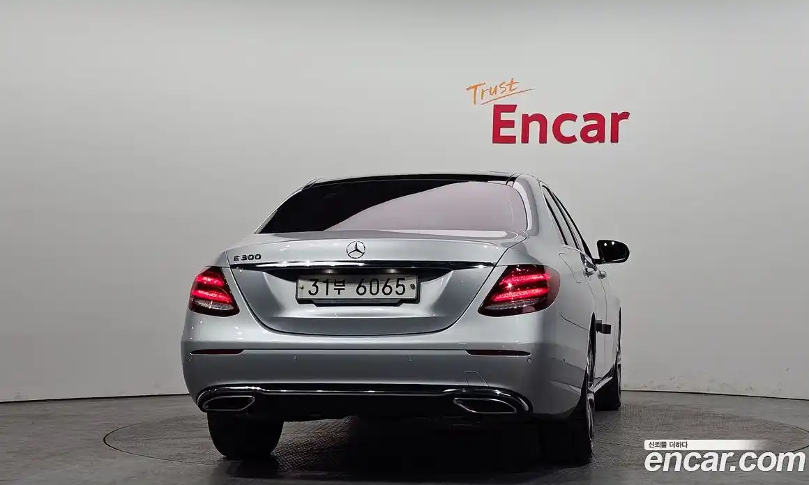Mercedes-Benz E-Class 2019 2.0 Автомат в Москве № 292168, фото 8