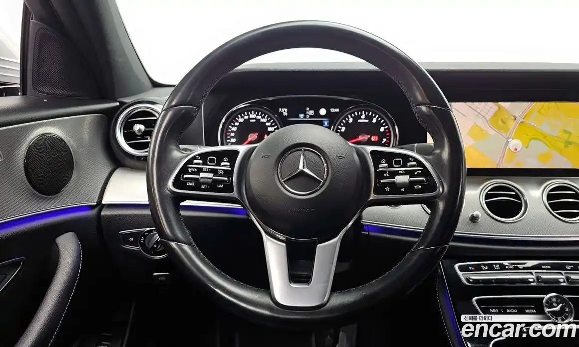 Mercedes-Benz E-Class 2019 2.0 Автомат в Москве № 292168, фото 10