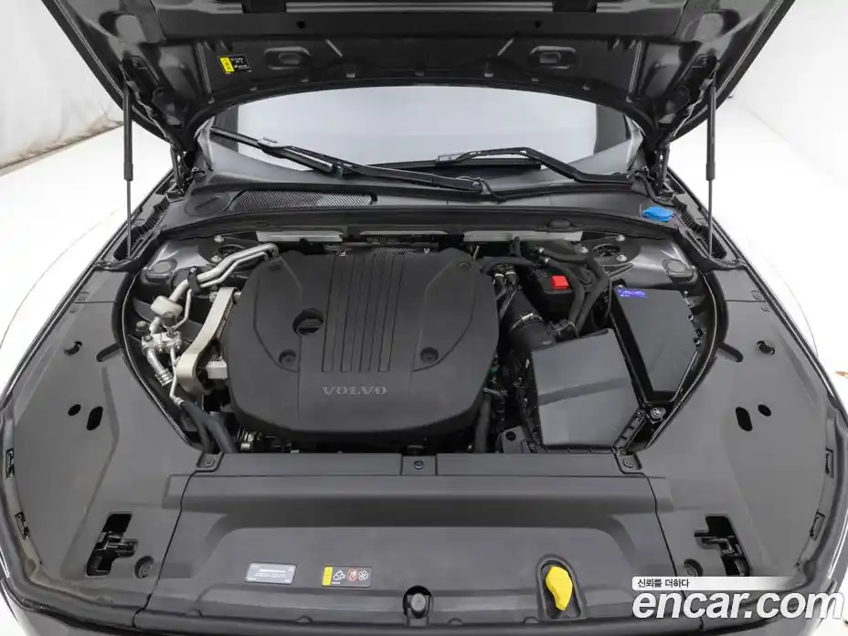 Volvo S90 2024 2.0 Автомат в Москве № 293936, фото 6