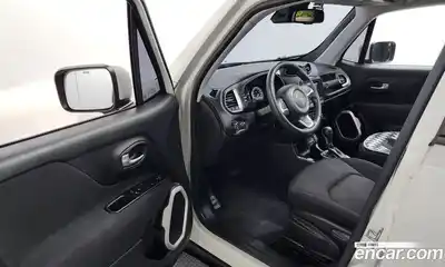 Jeep Renegade 2021 2.4 Автомат в Москве № 296457, миниатюра 4
