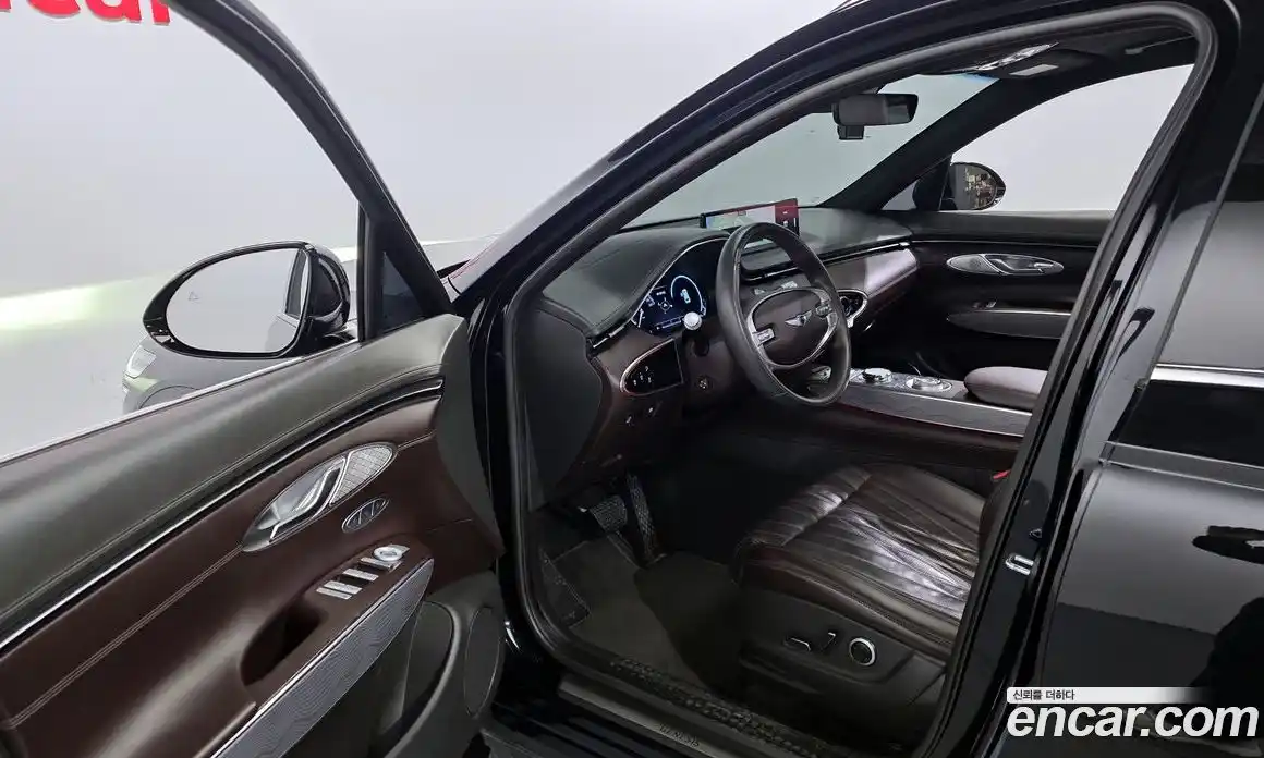 Genesis GV70 2021 2.5 Автомат в Москве № 299253, фото 14