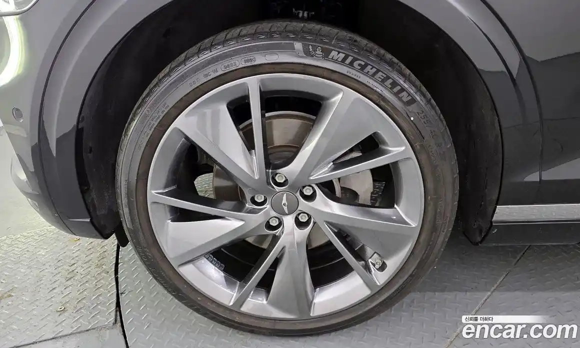 Genesis GV70 2021 2.5 Автомат в Москве № 299253, фото 3