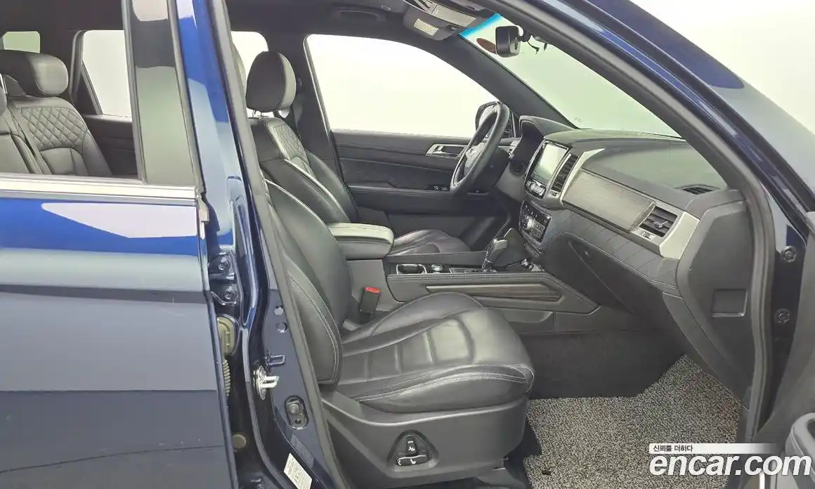 SsangYong Rexton 2018 2.2 Автомат в Москве № 30032, фото 3