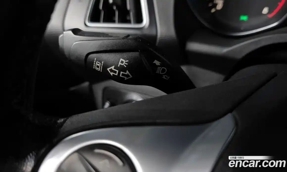 Ford Kuga 2016 2.0 Автомат в Москве № 303715, фото 12