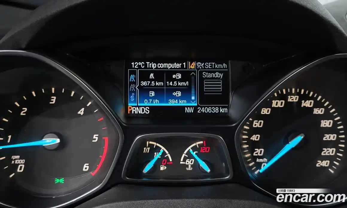 Ford Kuga 2016 2.0 Автомат в Москве № 303715, фото 10