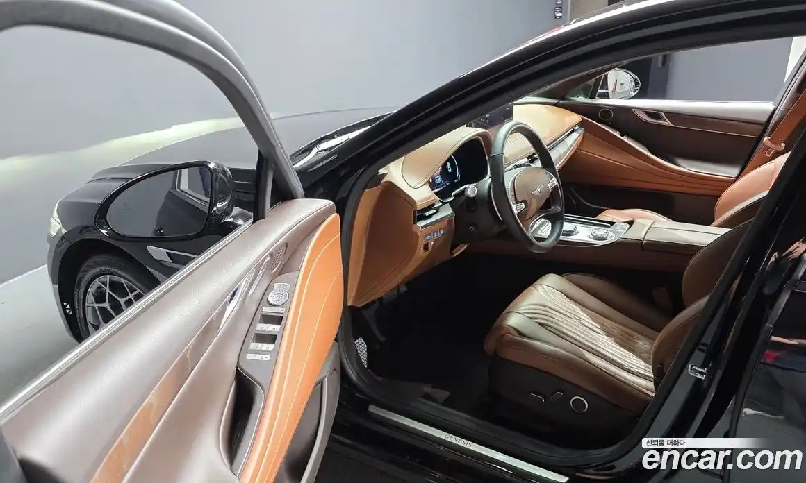 Genesis G80 2024 2.5 Автомат в Москве № 308715, фото 18