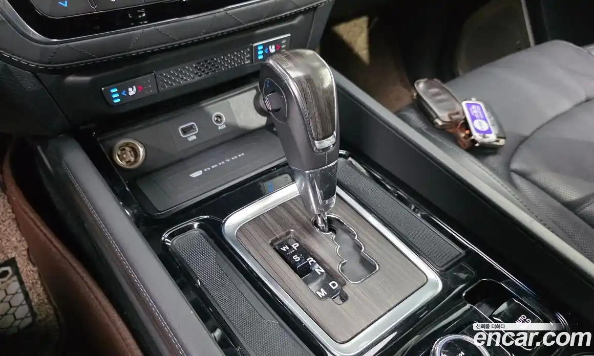 SsangYong Rexton 2018 2.2 Автомат в Москве № 310619, фото 13