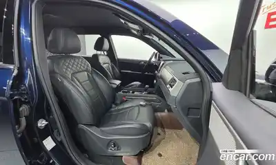 SsangYong Rexton 2018 2.2 Автомат в Москве № 310619, миниатюра 9