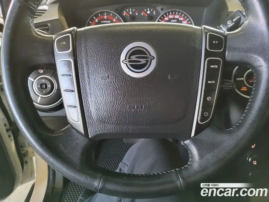 SsangYong Korando 2014 2.0 Автомат в Москве № 311048, фото 12