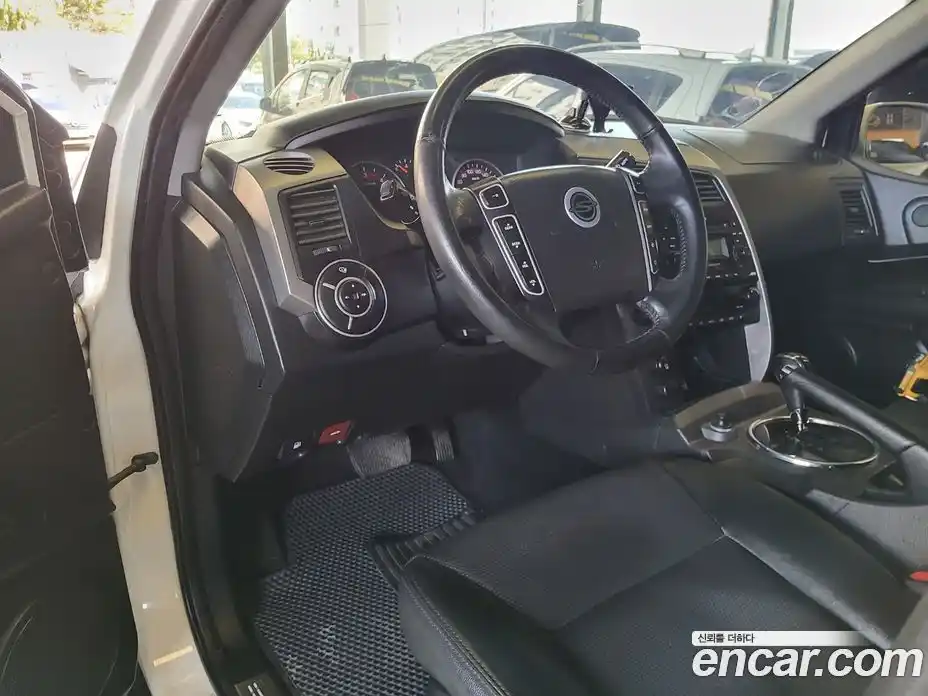 SsangYong Korando 2014 2.0 Автомат в Москве № 311048, фото 17