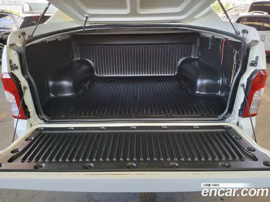 SsangYong Korando 2014 2.0 Автомат в Москве № 311048, фото 7