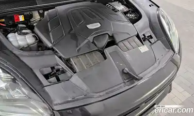 Porsche Cayenne, 2020