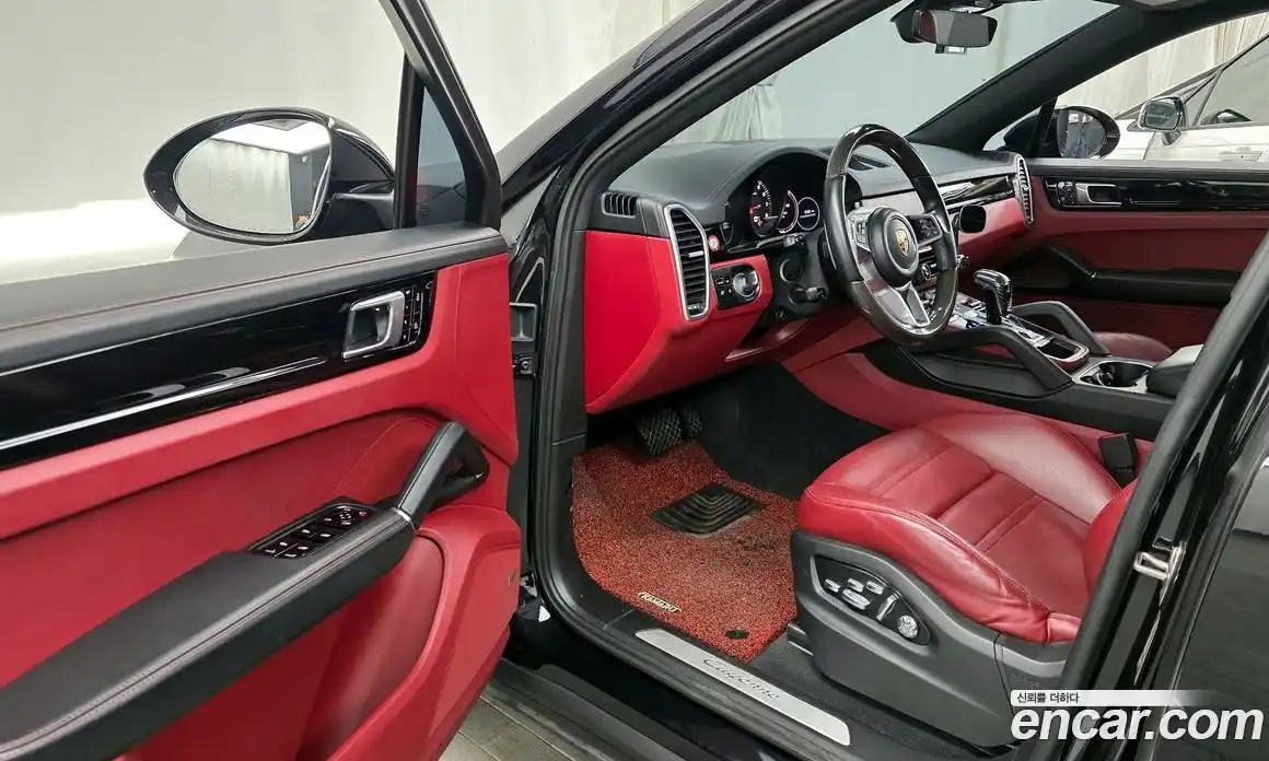 Porsche Cayenne 2020 3.0 Автомат в Москве № 313054, фото 13