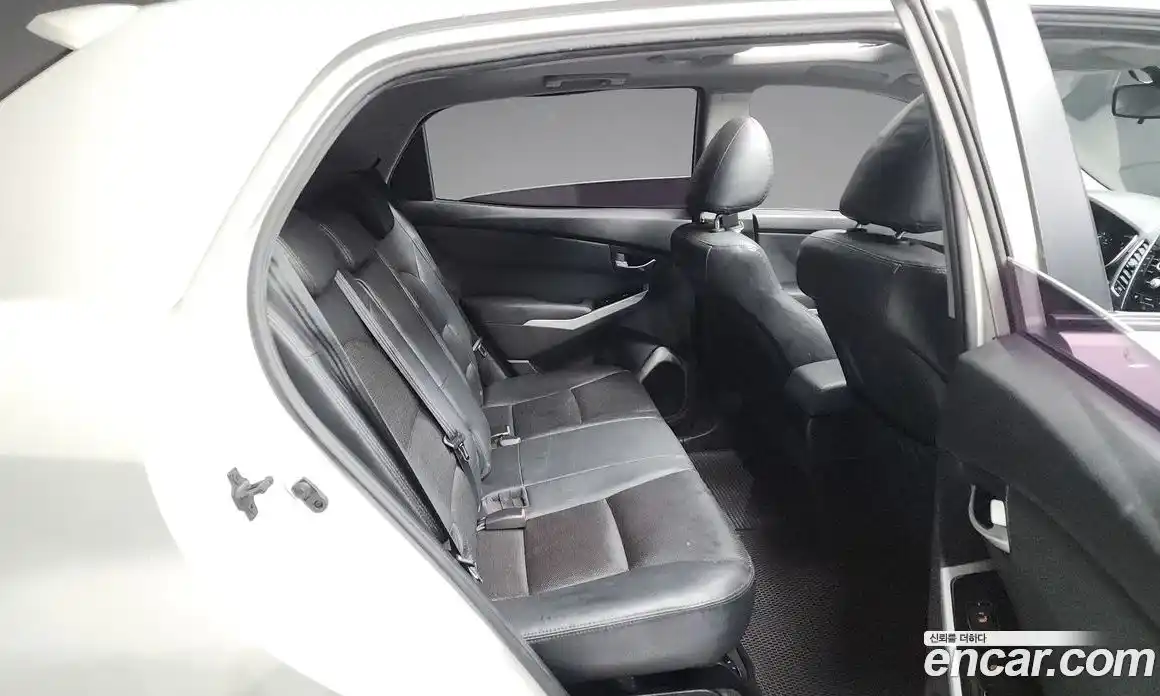 SsangYong Korando 2014 2.0 Автомат в Москве № 31560, фото 5