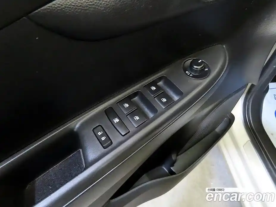 Chevrolet Spark 2016 1.0 Автомат в Москве № 315779, фото 13