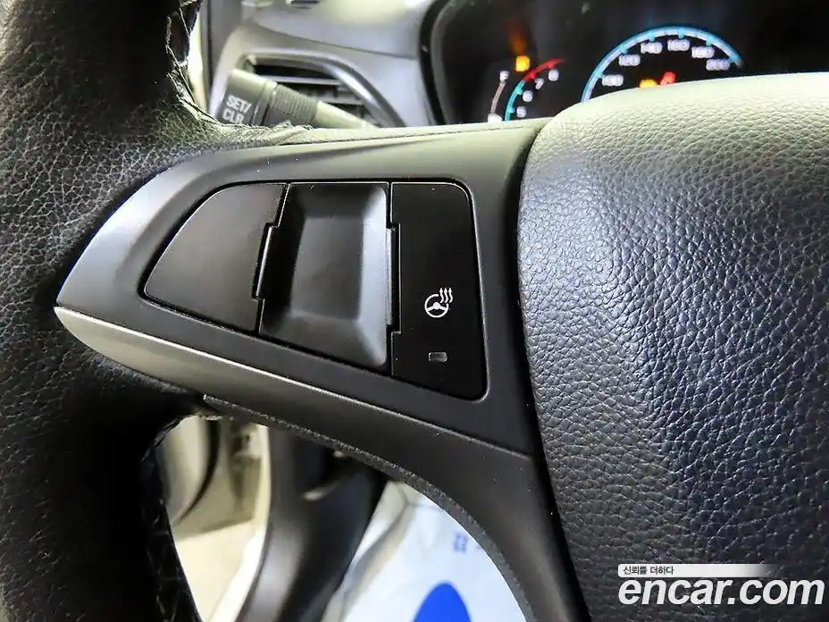 Chevrolet Spark 2016 1.0 Автомат в Москве № 315779, фото 16