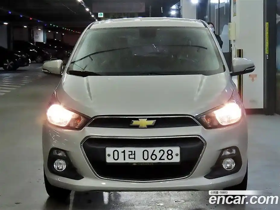Chevrolet Spark 2016 1.0 Автомат в Москве № 315779, фото 3