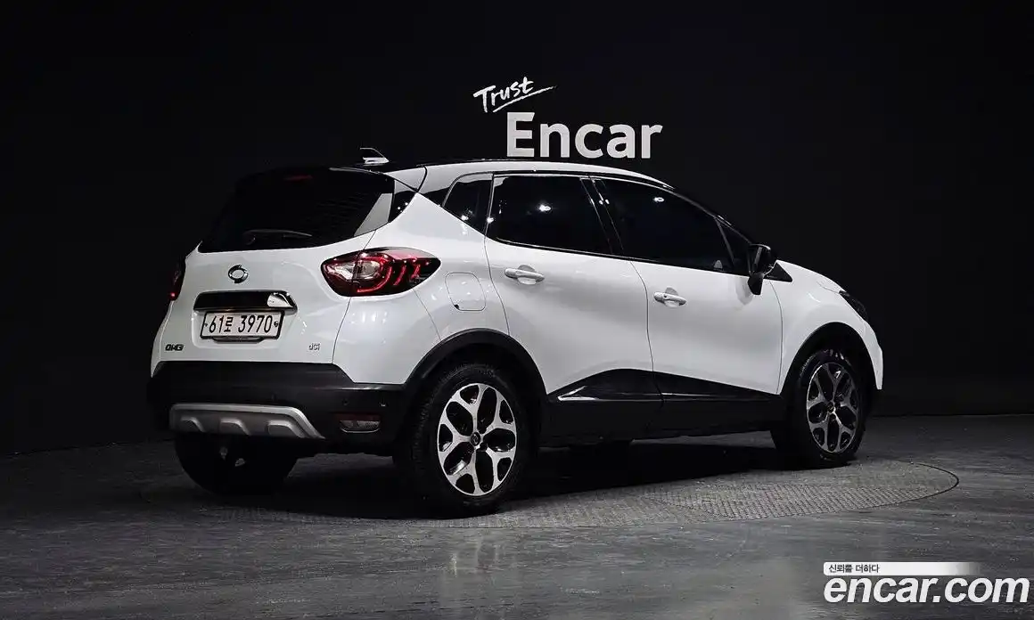 Renault QM3 2019 1.5 Автомат в Москве № 317338, фото 12