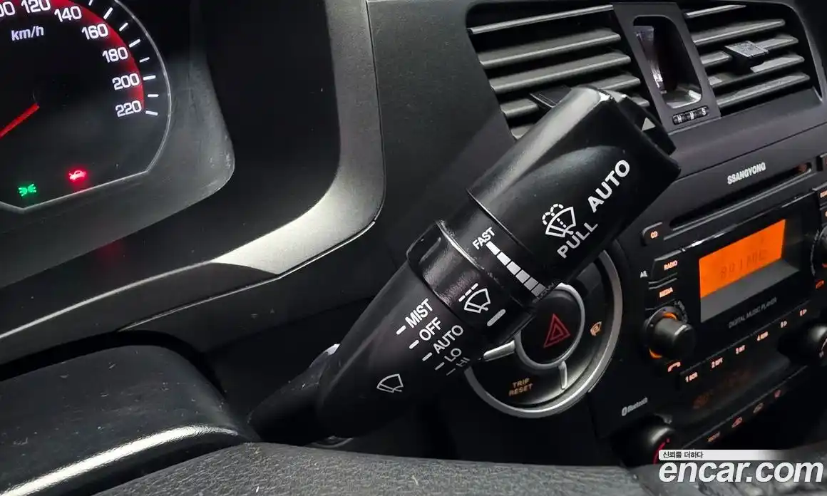 SsangYong Korando 2015 2.0 Автомат в Москве № 31924, фото 17