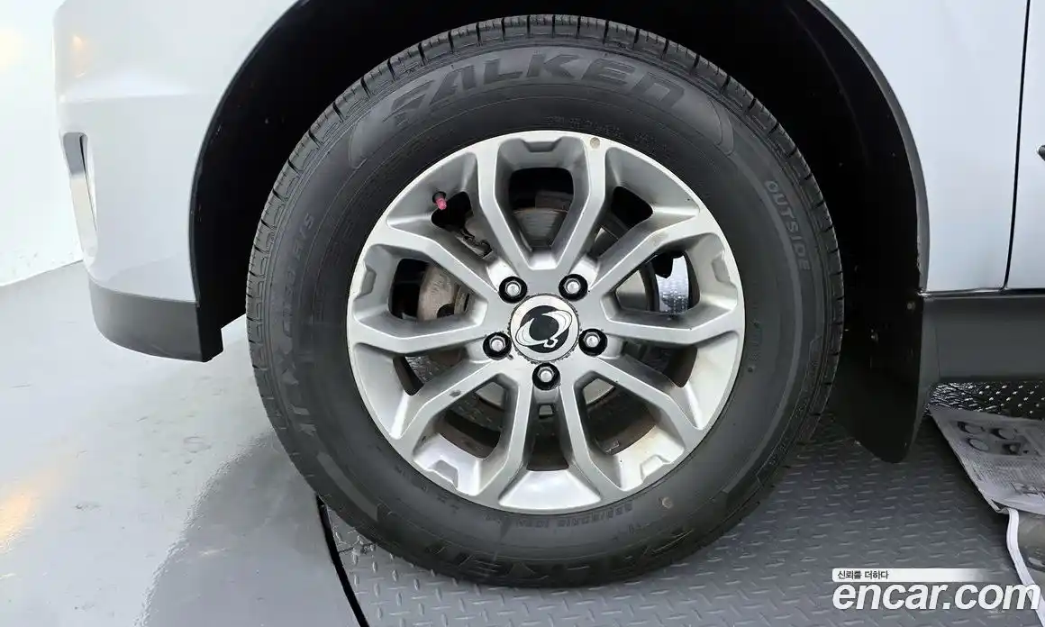 SsangYong Korando 2015 2.0 Автомат в Москве № 31924, фото 7