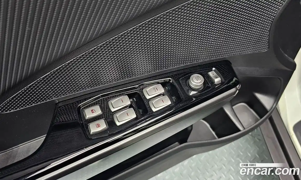 SsangYong TIBOLI 2018 1.6 Автомат в Москве № 31960, фото 18