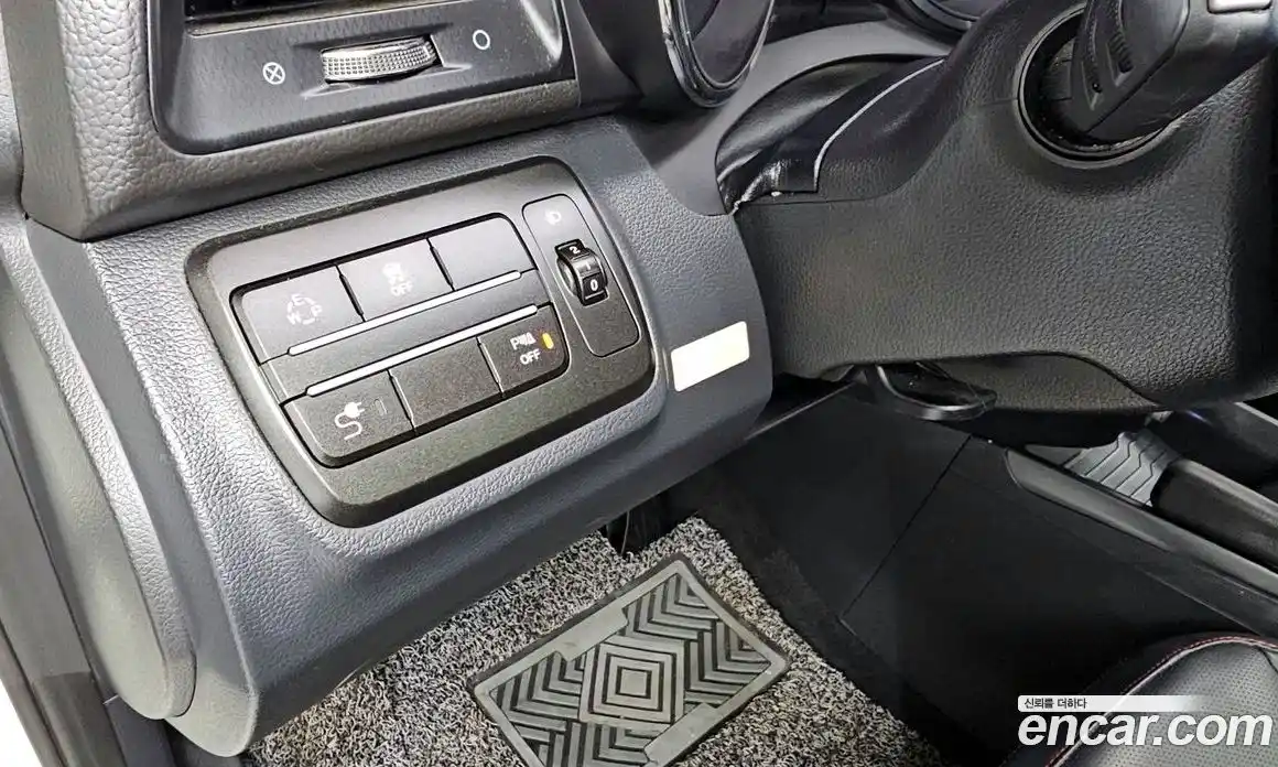 SsangYong TIBOLI 2017 1.6 Автомат в Москве № 32903, фото 15