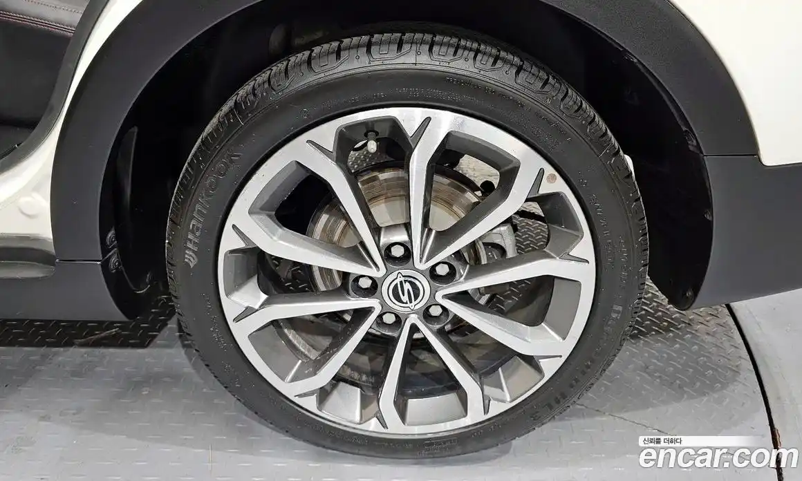 SsangYong TIBOLI 2017 1.6 Автомат в Москве № 32903, фото 5