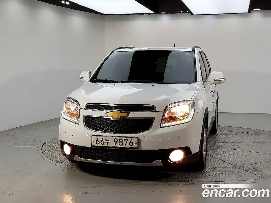 Chevrolet Orlando 2015 2.0 Автомат в Москве № 332934, фото 3