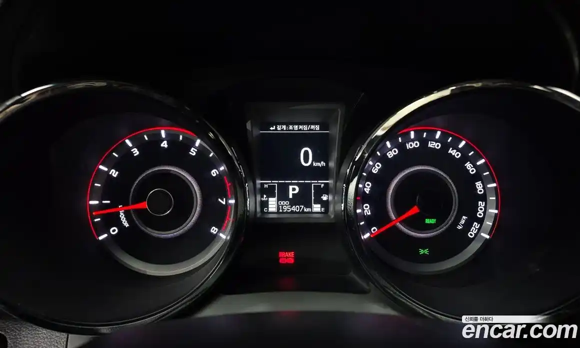 SsangYong TIBOLI 2015 1.6 Автомат в Москве № 33414, фото 18