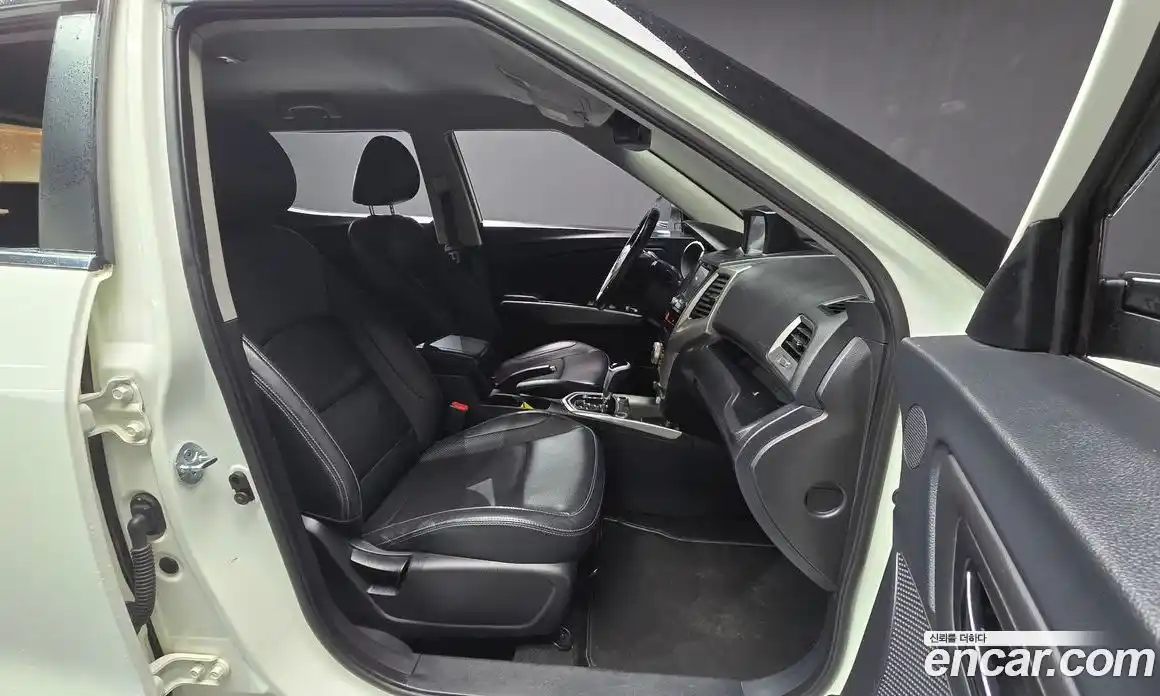 SsangYong TIBOLI 2015 1.6 Автомат в Москве № 33414, фото 7