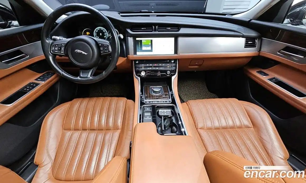 Jaguar XF 2017 3.0 Автомат в Москве № 335802, фото 18