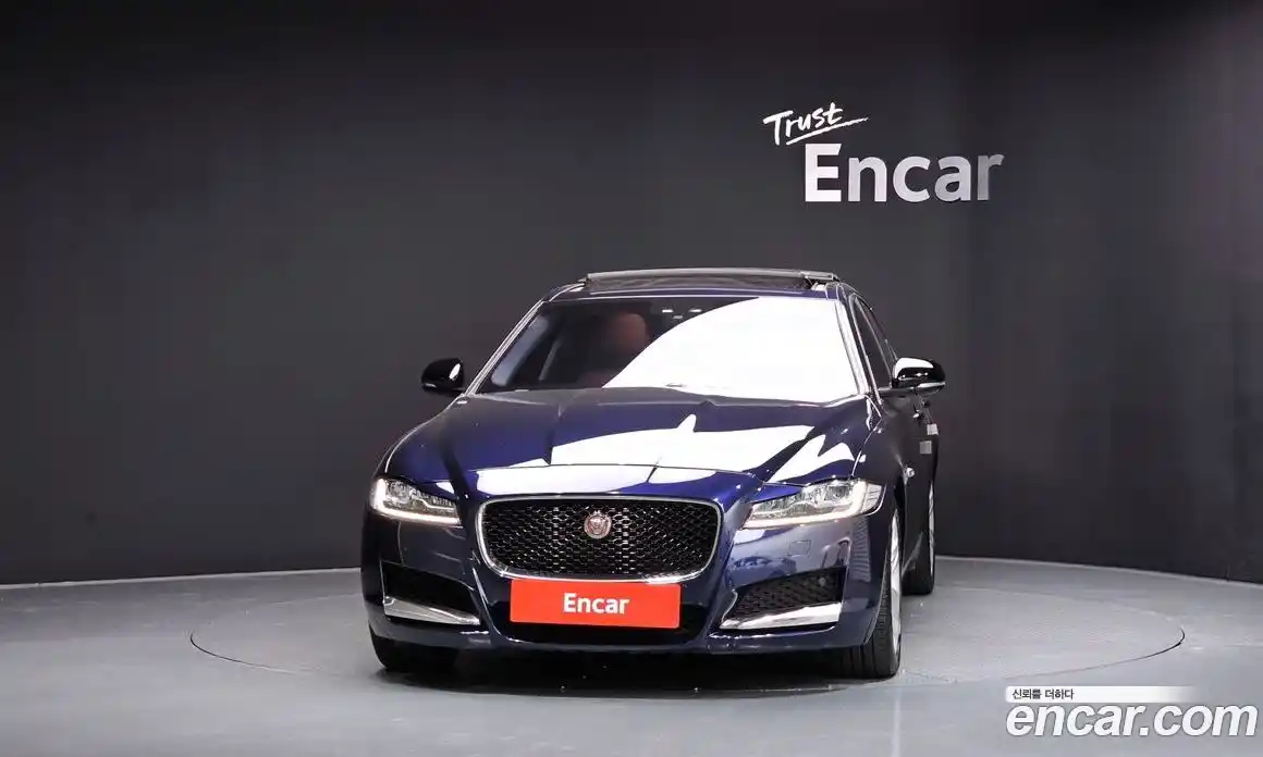 Jaguar XF 2017 3.0 Автомат в Москве № 335802, фото 10