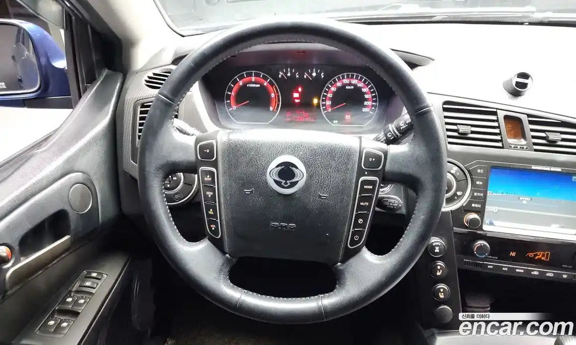 SsangYong Korando 2015 2.0 Автомат в Москве № 33788, фото 20