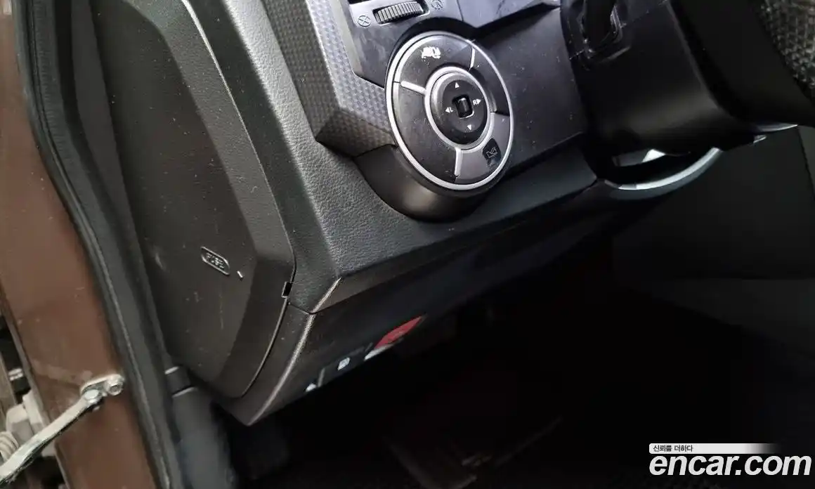 SsangYong Korando 2015 2.0 Автомат в Москве № 34396, фото 17