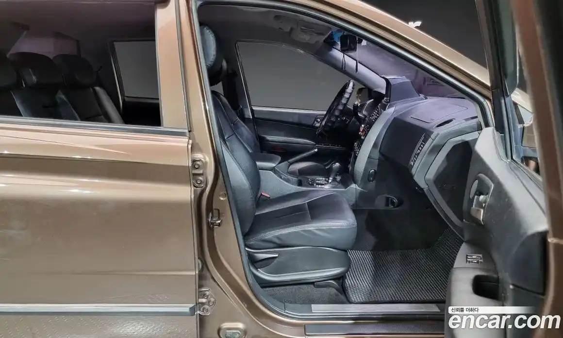 SsangYong Korando 2015 2.0 Автомат в Москве № 34396, фото 10