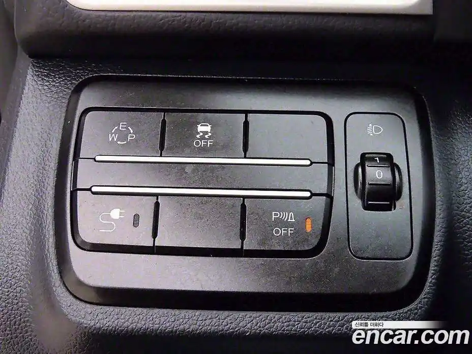 SsangYong TIBOLI 2017 1.6 Автомат в Москве № 34578, фото 12