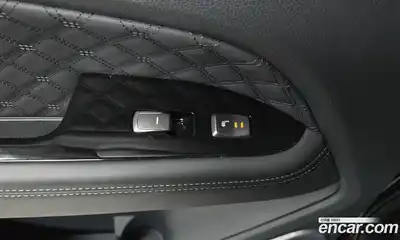 SsangYong Rexton 2022 2.2 Автомат в Москве № 34746, миниатюра 3